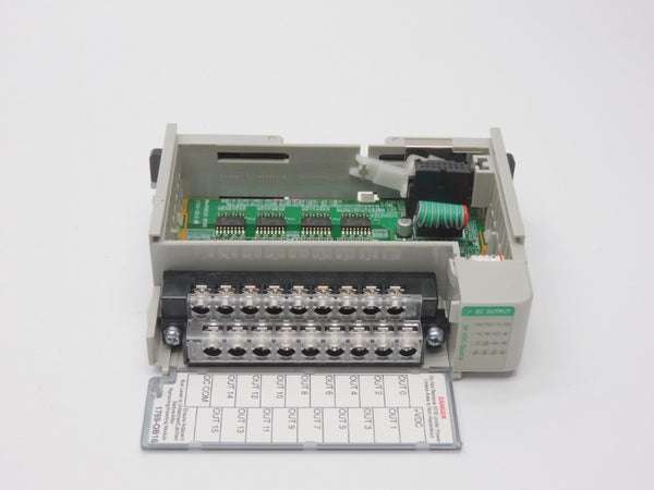 ALLEN BRADLEY 1769-OB16 SER. B F/W 3.1 VER. 04 24VDC 8A NSMP