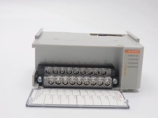 ALLEN BRADLEY 1769-OA16 SER. A F/W 3.1 VER. 03 120/240VAC 4A NSMP