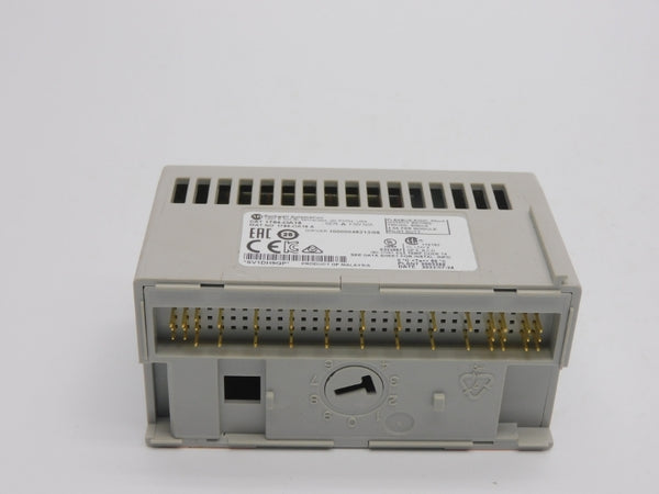 ALLEN BRADLEY 1794-OA16 SER. A VER. 08 120VDC 4.0A NSMP