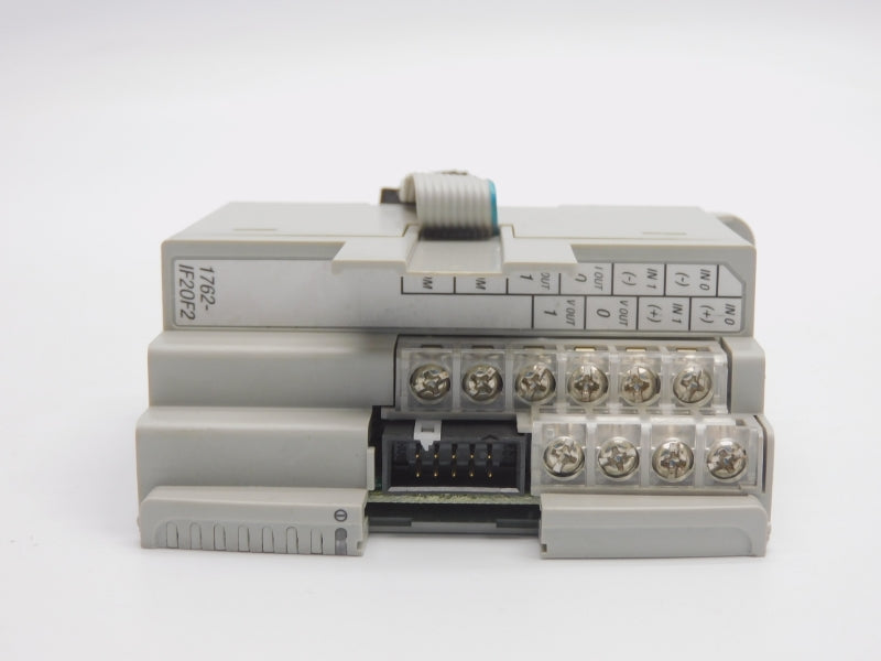 ALLEN BRADLEY 1762-IF2OF2 SER. A F/W 1.2 REV. D 24VDC 0.105A ( NO DOOR) NSNP