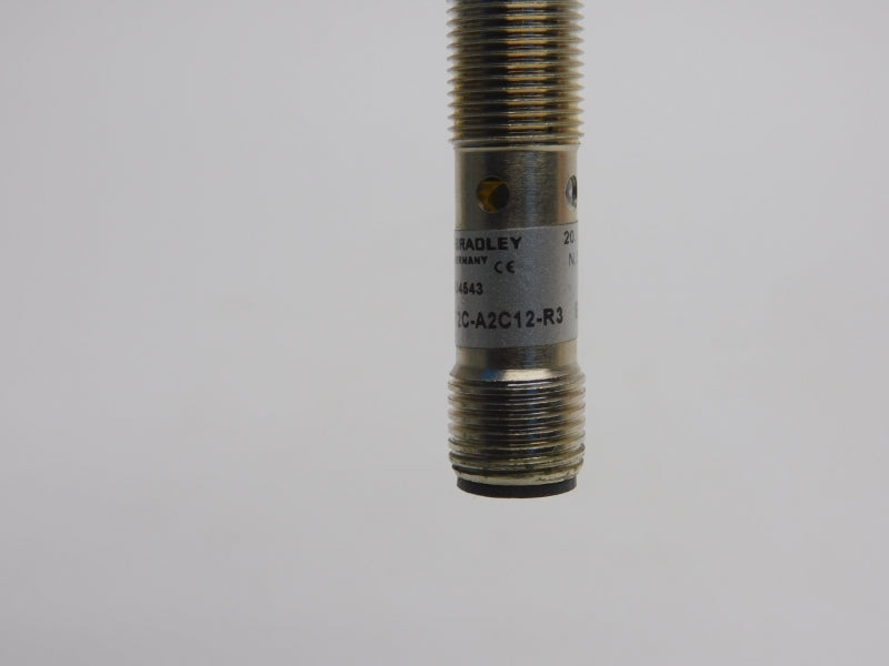 ALLEN BRADLEY 872C-A2C12-R3 SER. B 20-250VAC NSNP