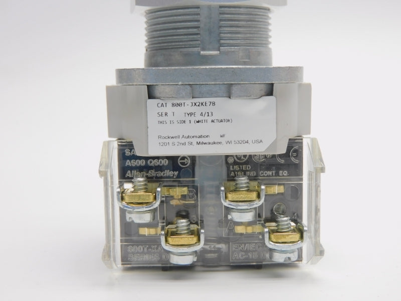 ALLEN BRADLEY 800T-JX2KE7B SER. T (WH) NSMP