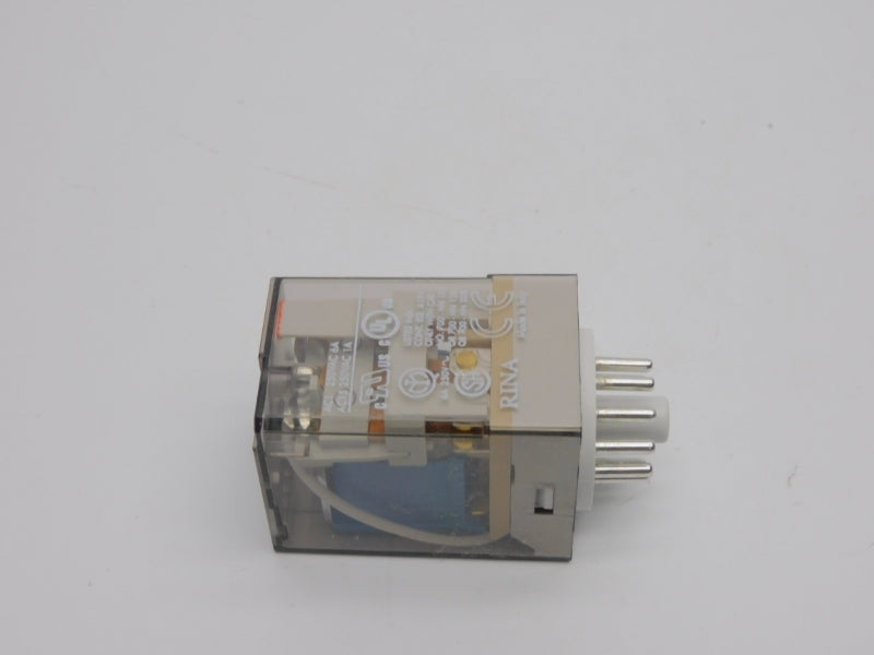ALLEN BRADLEY 700-HAX3Z24 SER. D 24VDC 6A NSNP
