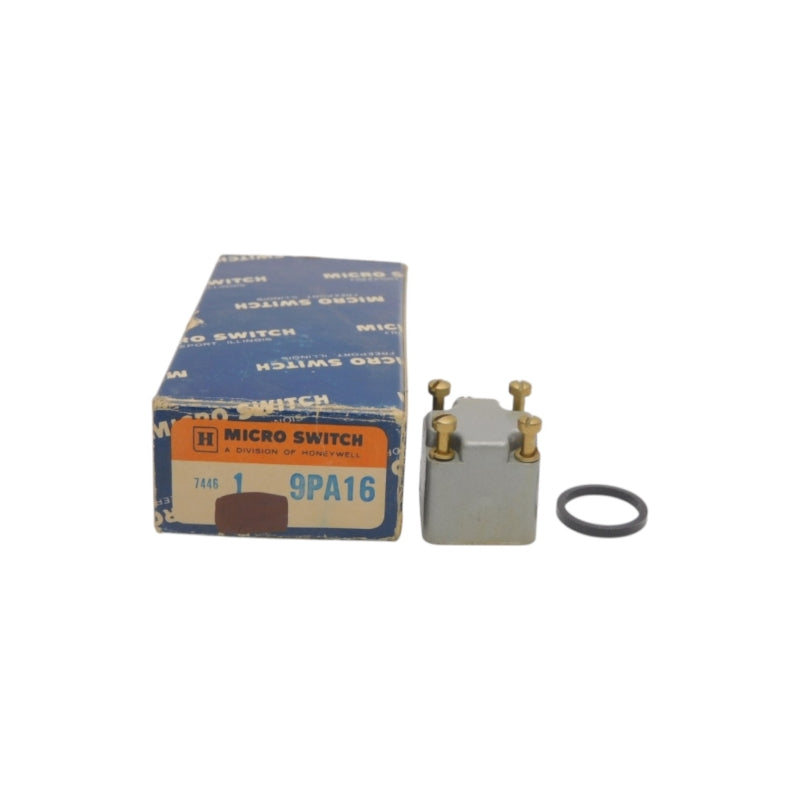 MICRO SWITCH 9PA16 (GRAY) NSMP