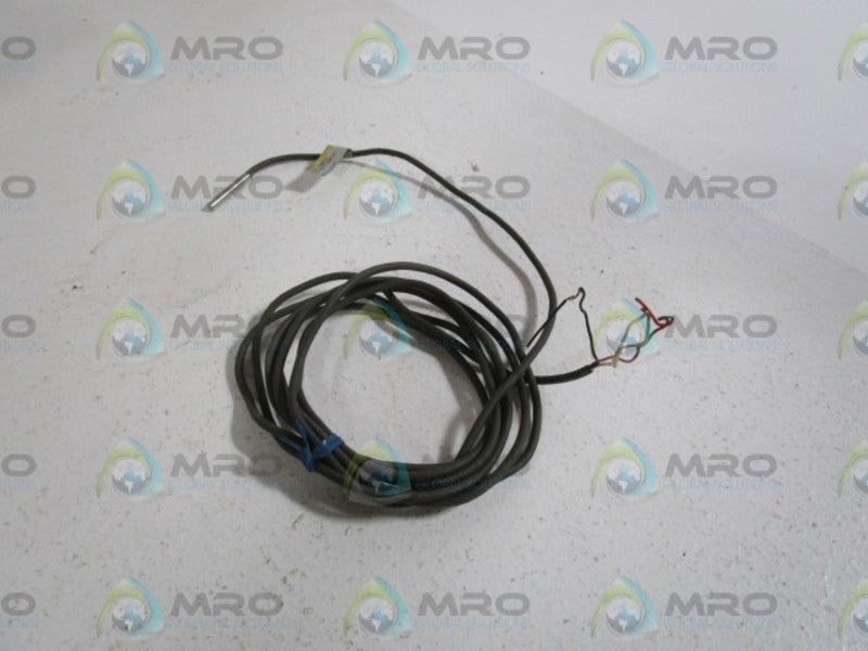OMRON E2E-CR8C1 UNMP