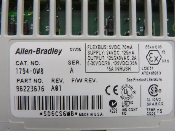 ALLEN BRADLEY 1794-OW8 SER. A REV. A01 125/240VAC 15A NSNP