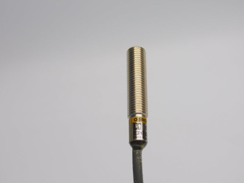 OMRON E3HT-DS3E1 12-24VDC UNMP