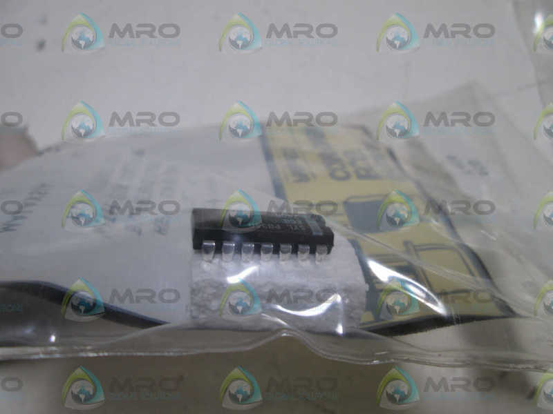 LOT OF 16 ECG HEX INVERTER 7406 NSMP