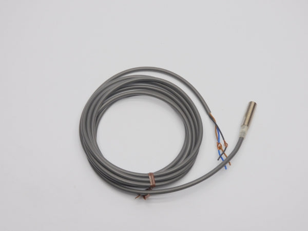 OMRON E2E-X1R5F2 12-24VDC NSNP