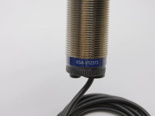TELEMECANIQUE XSAV12373 12-48V NSMP