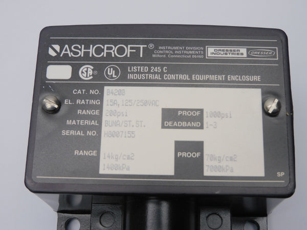 ASHCROFT B420B 125/250VAC 15A 200PSI NSMP