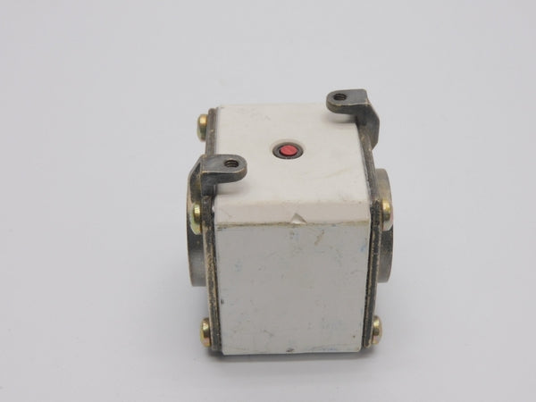 FERRAZ SHAWMUT A070URD31TTI0500 G300478 700VAC 500A (AS PICTURED) NSNP