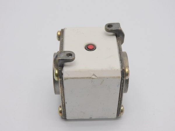 FERRAZ SHAWMUT A070URD31TTI0500 G300478 700VAC 500A (AS PICTURED) NSNP
