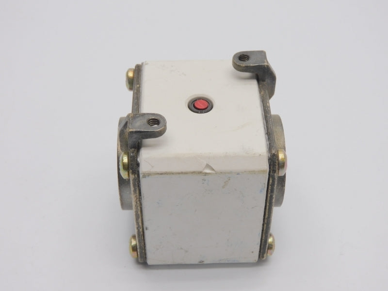 FERRAZ SHAWMUT A070URD31TTI0500 G300478 700VAC 500A (AS PICTURED) NSNP
