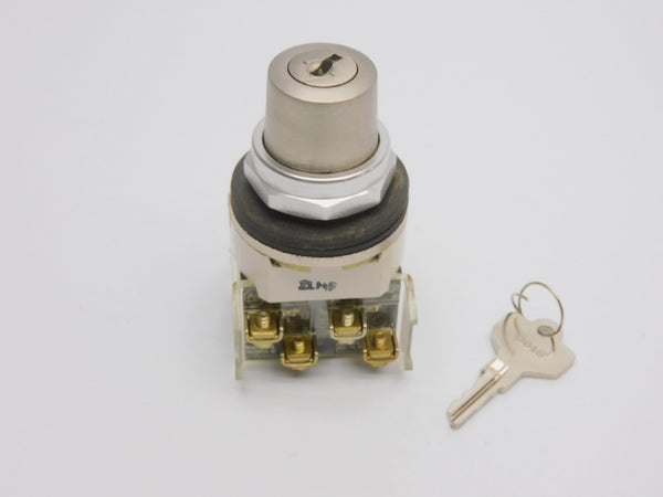 ALLEN BRADLEY 800T-J69KE7 SER. T (AS PICTURED) NSNP