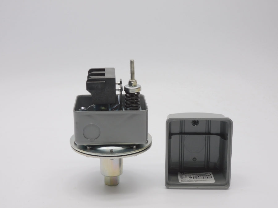 SQUARE D 9016GVG1J13 SER. C 460/575V NSMP