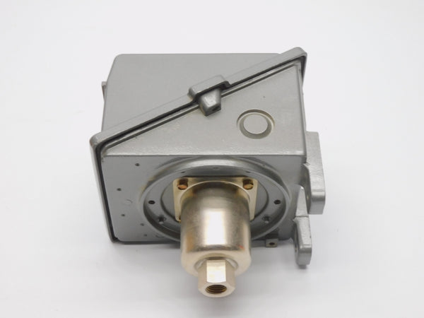 UNITED ELECTRIC H402-164 480VAC 15A 0-200PSI NSMP