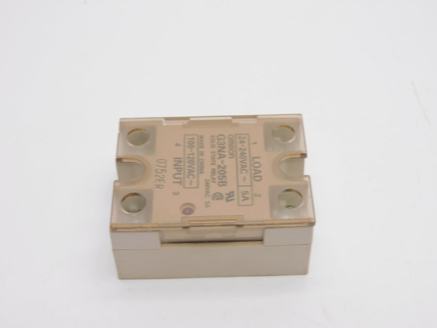 OMRON G3NA-205B 24-240VAC 5A UNMP