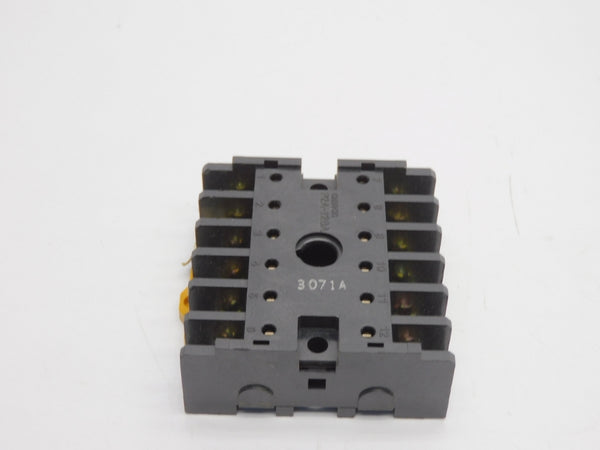 OMRON P2A-12BA 100/110V NSNP