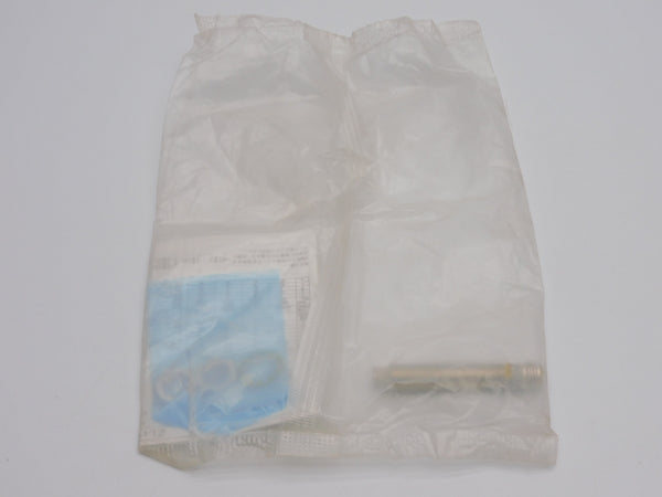 OMRON E2E2-X5MY1-M4 24-240VAC 5MM NSMP