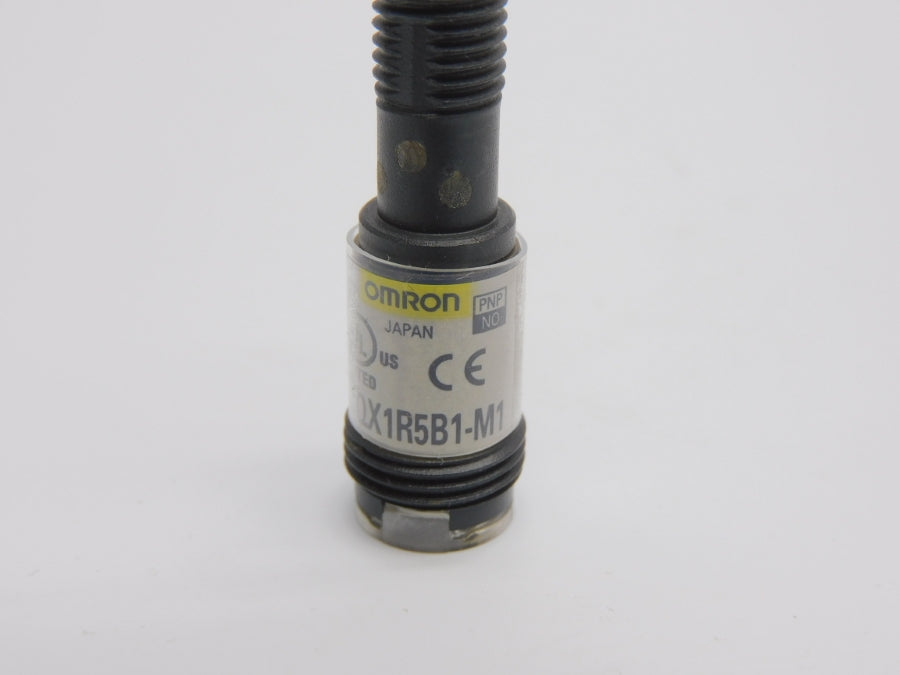 OMRON E2FM-QX1R5B1-M1 12-24VDC NSNP