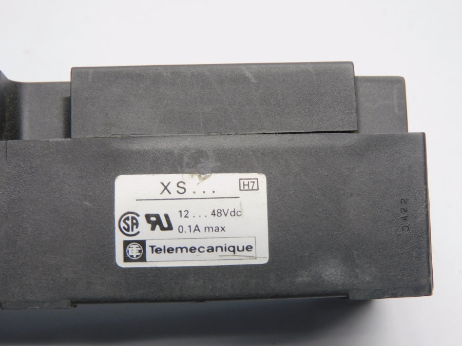 TELEMECANIQUE XSC-C157139 12-48V 0.1A NSNP