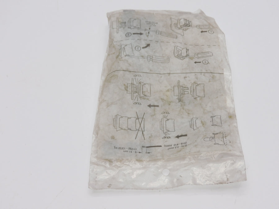 ALLEN BRADLEY 800E-3DL3 SER. A 24V NSMP