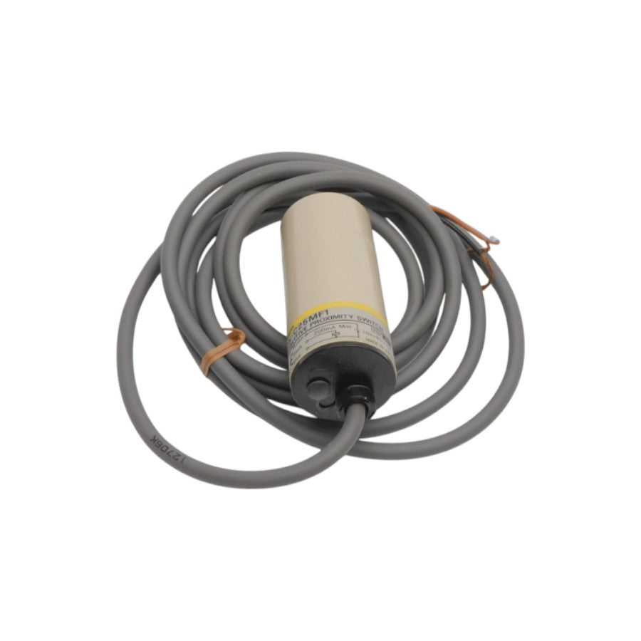 OMRON E2K-C25MF1 10-40VDC NSNP