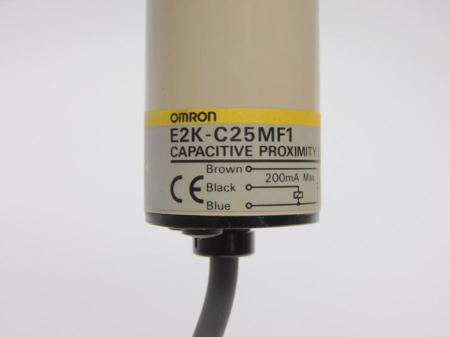 OMRON E2K-C25MF1 10-40VDC NSNP