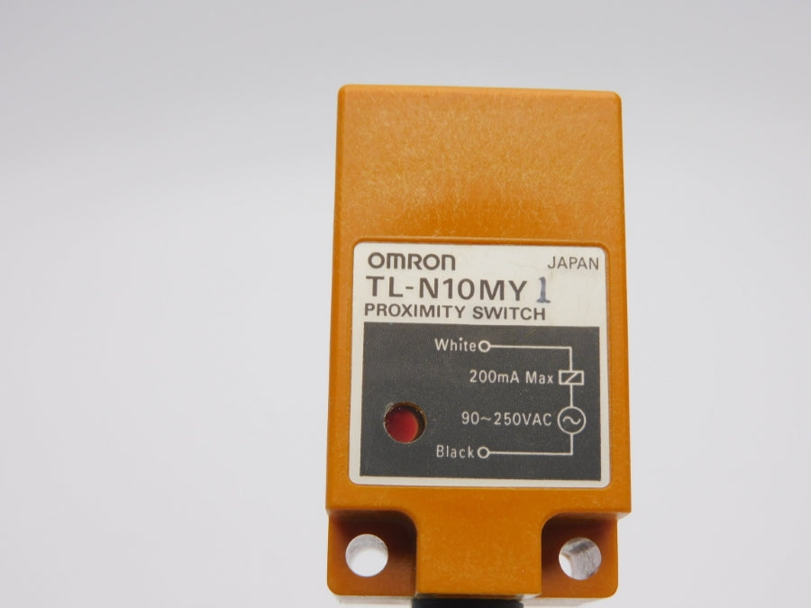 OMRON TL-N10MY1 90-250VAC NSNP