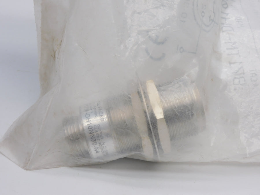 ALLEN BRALDEY 871TM-DH10NN30-N4 SER. A 10-30VDC NSMP