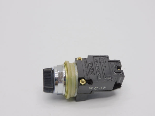 GENERAL ELECTRIC CR104B2211 SER. A 150V NSMP