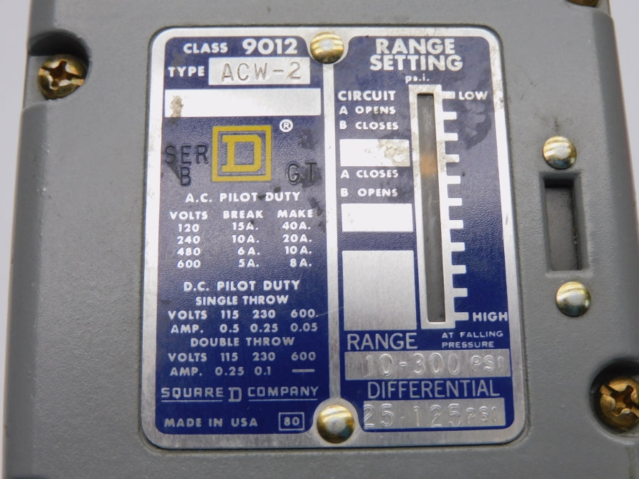 SQUARE D 9012ACW2 SER. B 600VAC 40A 10-300PSI NSNP