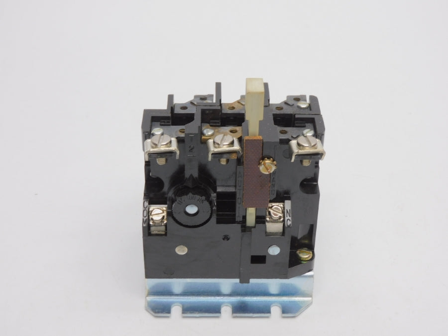 WESTINGHOUSE AA13A 600VAC 2A NSNP