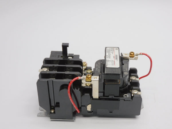 GENERAL ELECTRIC CR306B002ZABA 110/115-120V 18A NSNP