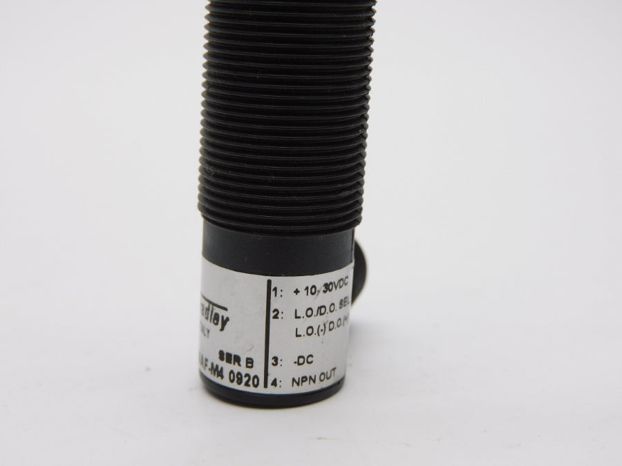 ALLEN BRADLEY 42CB-D1LNAF-M4 SER. B 10-30VDC NSNP