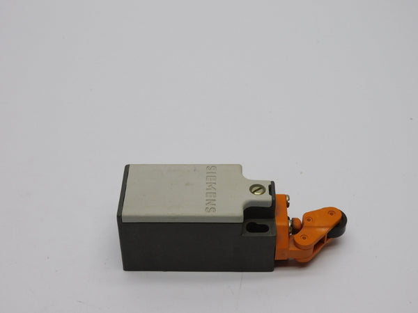 SIEMENS 3SE3200-1E 300VAC 10A NSNP