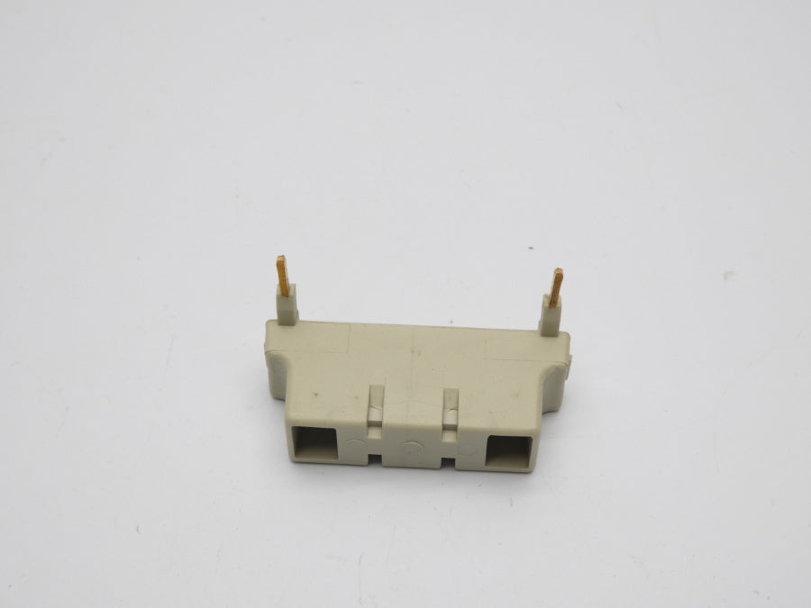 TELEMECANIQUE LA4DE2E 24-48V NSMP