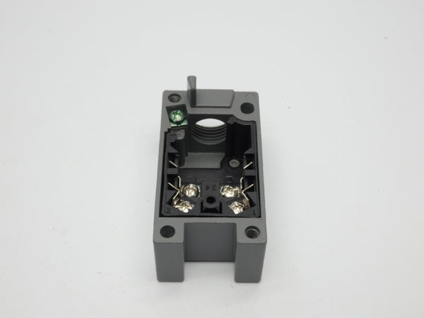 RECEPTACLE E51RA SER. A1 NSNP