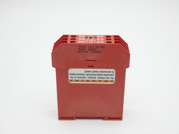 GUARDMASTER 32001 24VAC/DC 4A UNMP