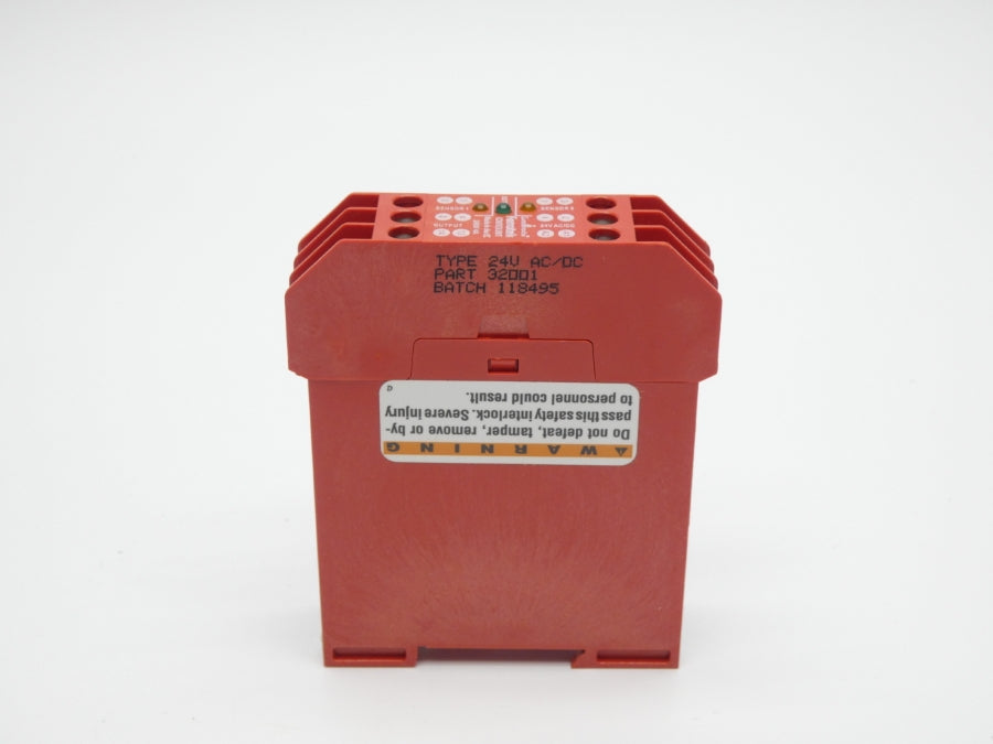 GUARDMASTER 32001 24VAC/DC 4A UNMP