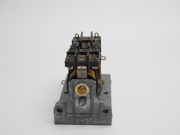 POTTER&BRUMFIELD KB-17AY-6 6V 5A UNMP