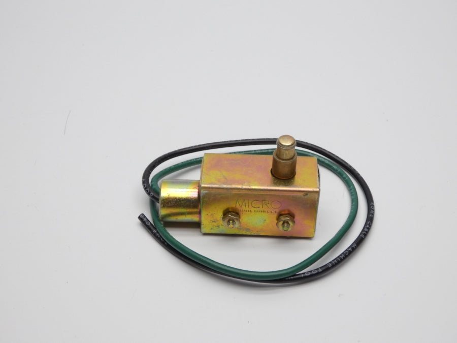 MICRO SWITCH YZK-RQ 480VAC 15A (AS PICTURED) NSMP