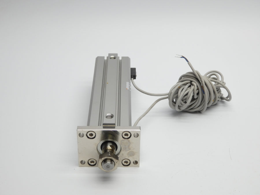 SMC CDQ2F40-125DCM-J79WL 145PSI NSNP