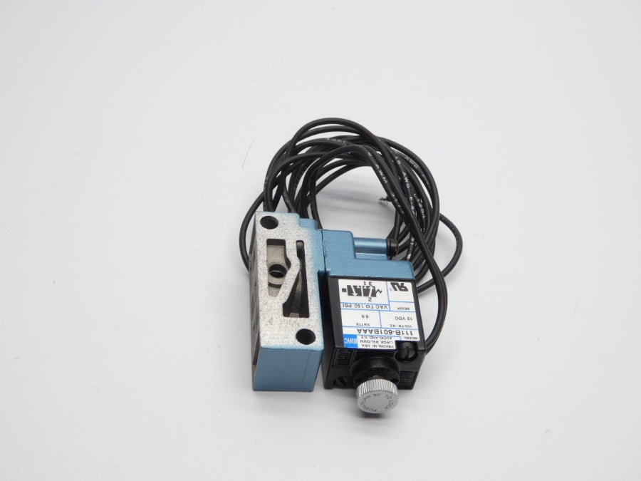 MAC 111B-601BAAA 12VDC 150PSI NSNP