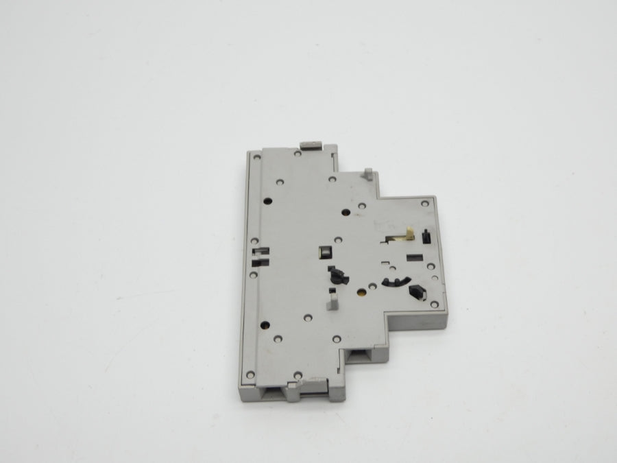ALLEN BRADLEY 140M-C-ASAR01M01 SER. A 690V 10A UNMP