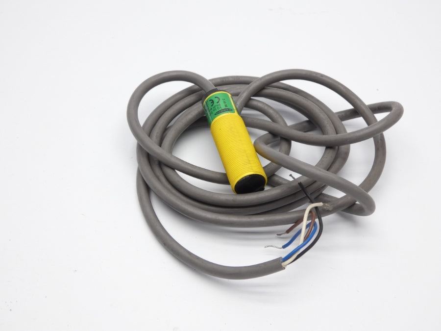 BANNER ENGINEERING S18SP6FF50 10-30VDC UNMP