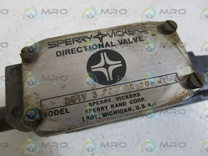 VICKERS DIRECTIONAL VALVE DG4V32CWB10C AS IS