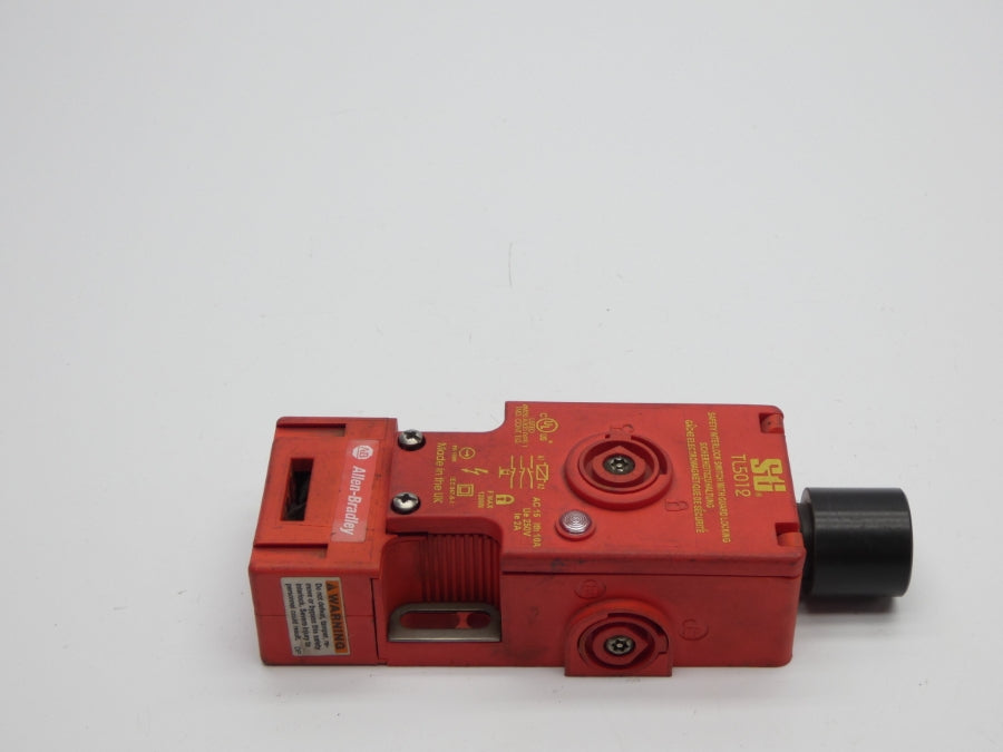 ALLEN BRADLEY 44530-0020 110V 10A (NO KEY) UNMP