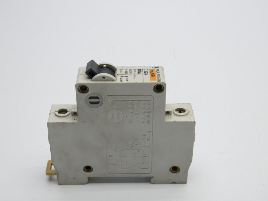 MERLIN GERIN 21402 C32N10A 240V 10A UNMP